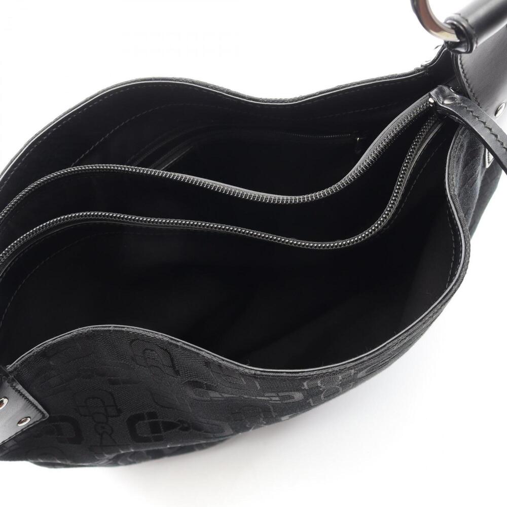 GUCCI Authentic Black Leather Shoulder Bag - Picture 3 of 9